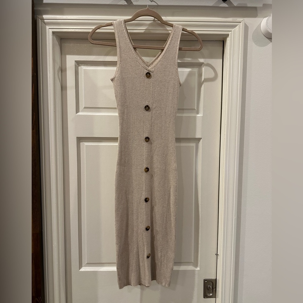 Oatmeal colored ribbed midi dress